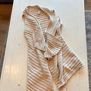 LOFT Neutral Ribbed Open Sleeveless Cardigan Vest in Beige